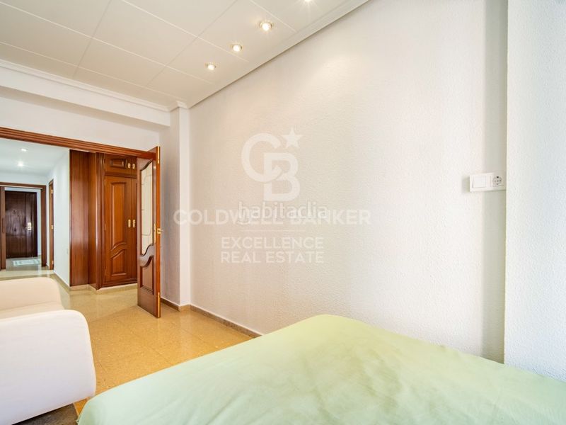 Piso de 133 m2 con balcón en plaza vicente iborra, El Carmen. ideal para inversores y familias en Valencia - Imagen 22