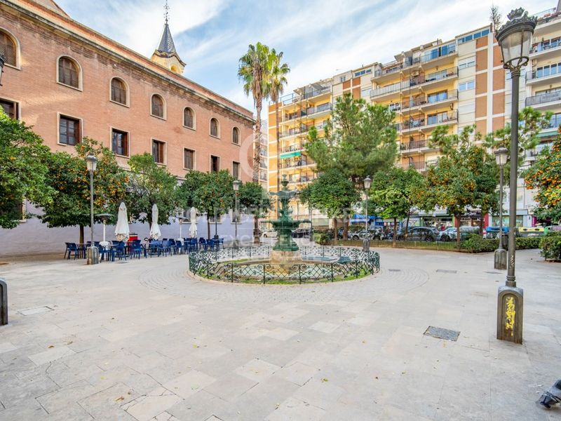 Piso de 133 m2 con balcón en plaza vicente iborra, El Carmen. ideal para inversores y familias en Valencia - Imagen 41