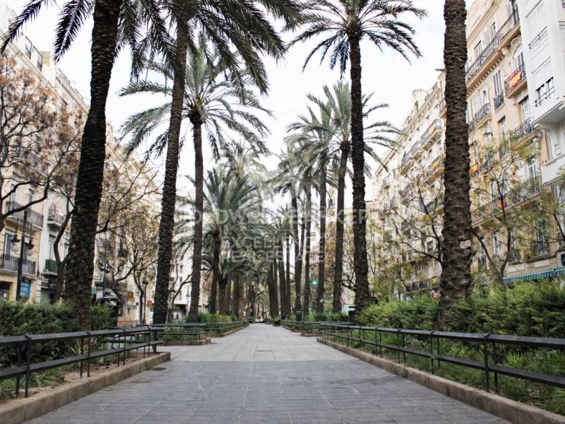 Ático señorial en el corazón del ensanche. en Valencia - Imagen 31