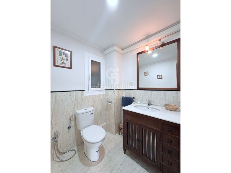 Foto cb79361f-b45e-4037-8f5c-40325f46752b. Pis a El Pilar Valencia