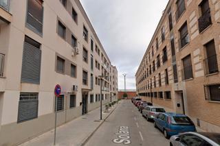 Piso  Calle solana. Bajo con trastero en ocaña