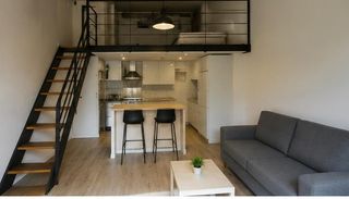 Apartament  Calle de clemente fern�ndez. Lote de inversi�n: 2 lofts alquilados + local comercial con sali