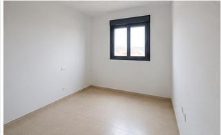 Appartamento  Calle puerta de murcia. Piso de 3 dormitorios con garaje y ascensor – ¡listo para entrar