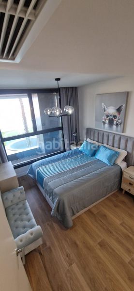 Foto c4a8a3d4-9b37-4fae-b392-d5c88e693cf8. Apartament amb calefacció aparcament piscina a Valdeacederas Madrid