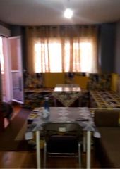 Etagenwohnung  Calle glorieta del clavel. Piso de 1 dormitorio en venta – inversión con inquilino