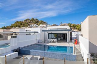 Chalet in San Miguel de Salinas