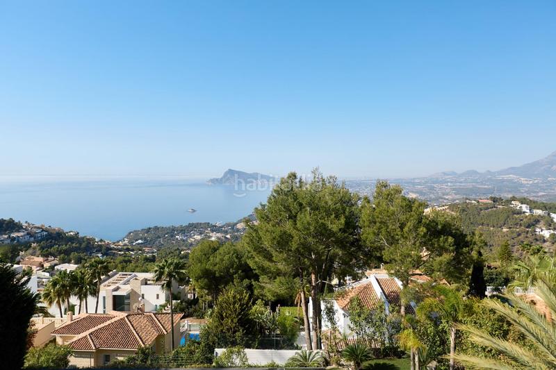 Foto 80f0a34b-a7d8-4ccb-b35b-e8d9ff6c0707. Chalet con riscaldamento parcheggio piscina in Altea hills Altea
