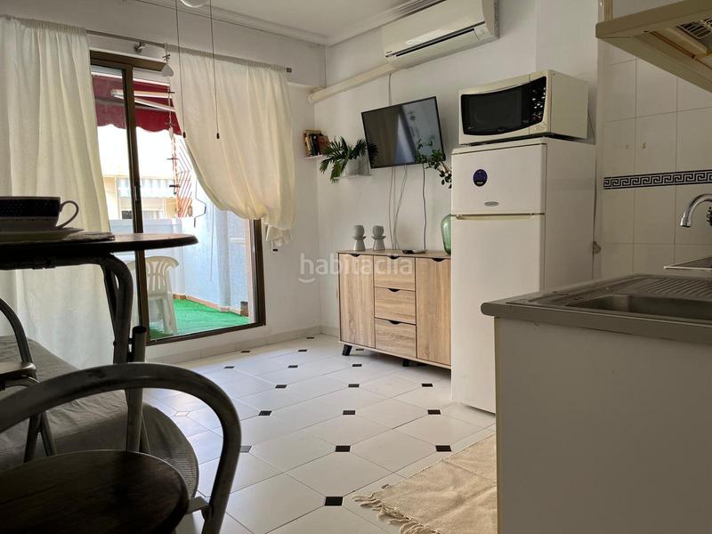 Foto a137d1b9-f551-47f0-be1b-5e9c50903fb4. Estudio ático estudio en venta! en Avenida Habaneras - Curva de Palangre Torrevieja