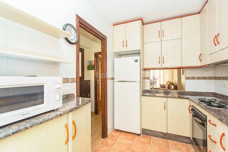 Foto a12158ca-4c37-4fea-850e-a5682ff4b121. Apartamento amplio apartamento , situado en segunda línea del mar en Torrevieja