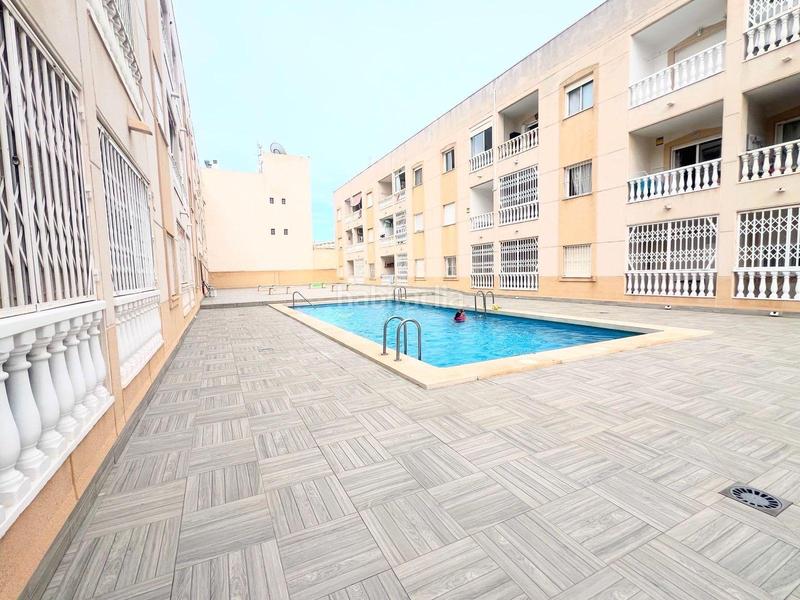 Foto a0d5f1b1-63b9-4db4-bf4c-0b2c767f0ba1. Location appartement avec piscine dans Antonio Machado Torrevieja