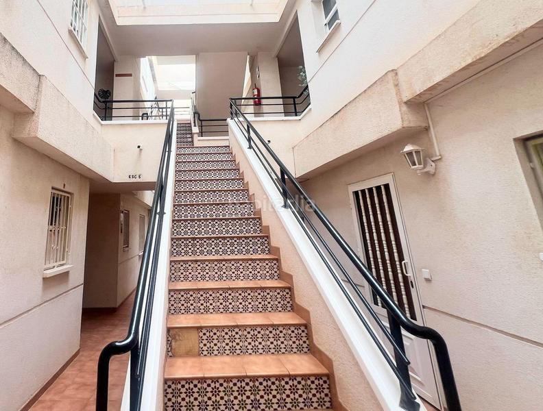 Foto e829c5a6-e5ce-4f56-9835-690055105b97. Location appartement avec piscine dans Antonio Machado Torrevieja