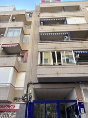 Appartement à Zona Playa de los Locos. Apartamento luminoso a solo 5 minutos de la playa del cura  torr