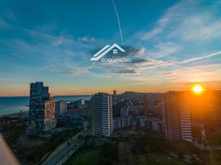 Piso  Flor de neu. Apartamento de 2 habitaciones con aire acondicionado y cortinas