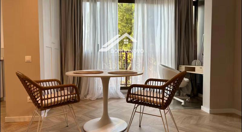 Foto f0eb3fd8-4447-4b89-bc7c-aaa1a101a847. Alquiler piso acogedor piso con vistas despejadas en Barcelona