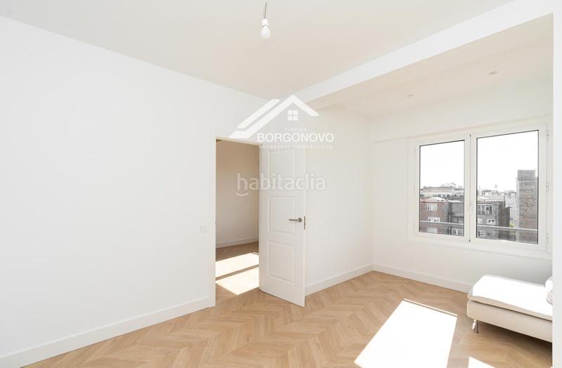 Foto b8aa58c2-1fa9-487b-a26e-9d52ffafaa54. Pis a Sant Antoni Barcelona