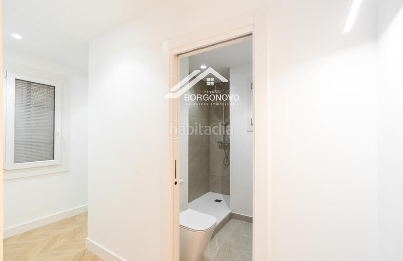 Foto ddb1f475-55ab-43f3-be1c-fe8865506b9d. Pis a Sant Antoni Barcelona