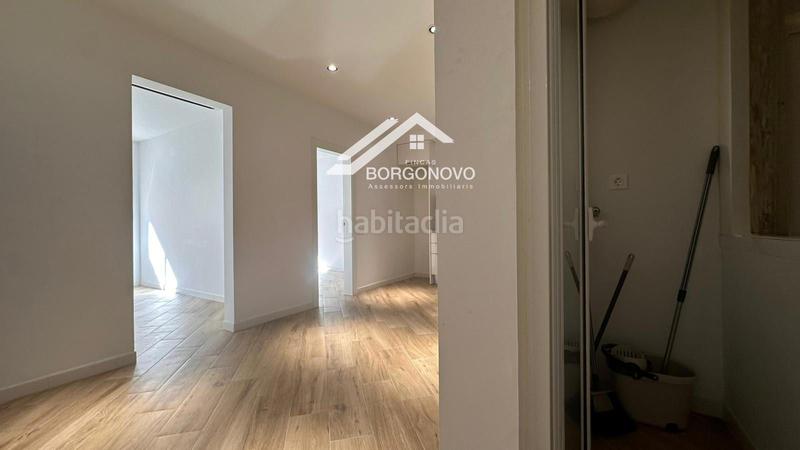 Foto 1d109614-5fb1-4de7-890d-60d6ea787f60. Piso atención, buscadores de hogar! en Prosperitat Barcelona