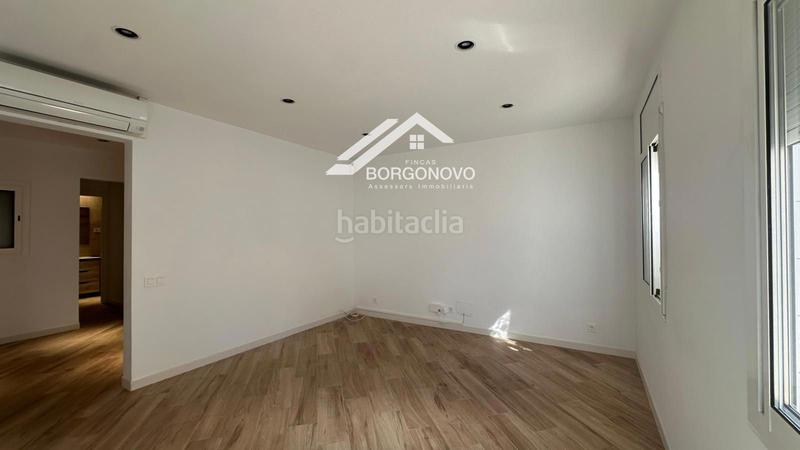 Foto 28f87f45-18d0-47a7-b5aa-01b8faef9611. Piso atención, buscadores de hogar! en Prosperitat Barcelona