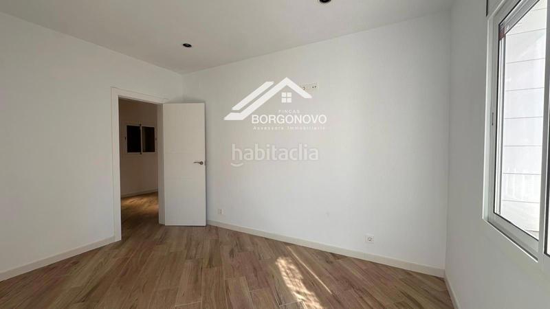 Foto d4b5825d-cd2b-43ec-baa2-dca9447a62bc. Piso atención, buscadores de hogar! en Prosperitat Barcelona