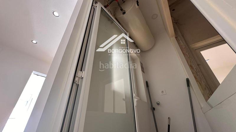 Foto eb40e01a-355e-4325-a59b-878eb5306daf. Piso atención, buscadores de hogar! en Prosperitat Barcelona