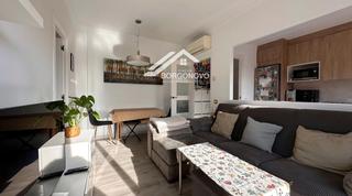 Pis  N/a. Espectacular vivienda todo exterior en planta alta