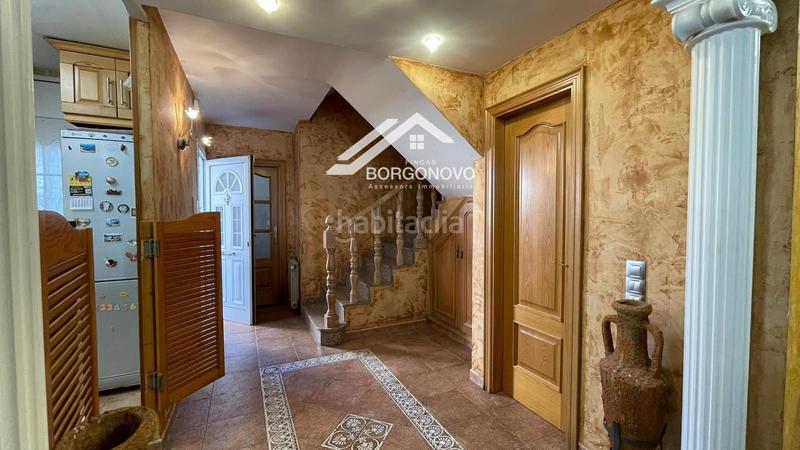 Foto 2c8620c4-3588-4fdc-bcd1-3866ae086421. Maison avec parking piscine dans Santa Perpètua de Mogoda