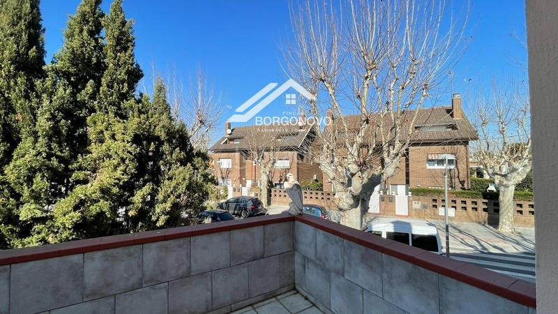 Foto 426112bc-5e04-463c-839b-36590134de32. Maison avec parking piscine dans Santa Perpètua de Mogoda