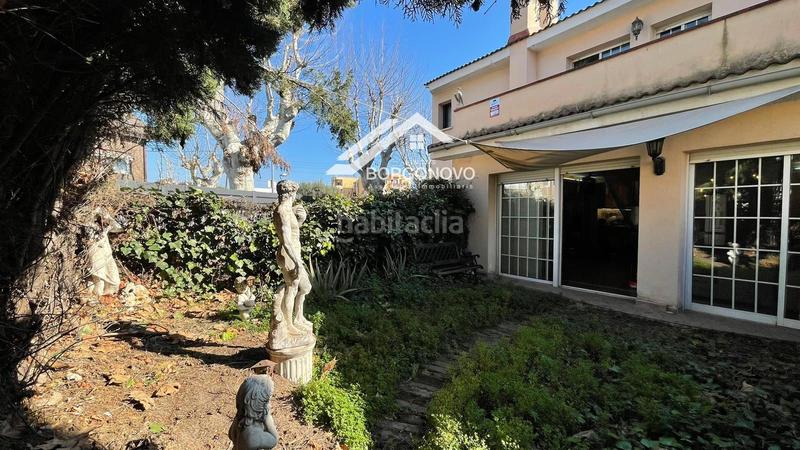 Foto 72afe345-fa86-42f8-be9e-49b2aa81669c. Maison avec parking piscine dans Santa Perpètua de Mogoda