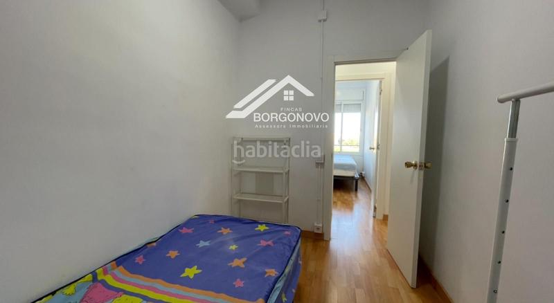 Foto 458c2ed7-c127-41f6-96a7-7dee60e8d0de. Miete etagenwohnung mit heizung in Poblenou Barcelona