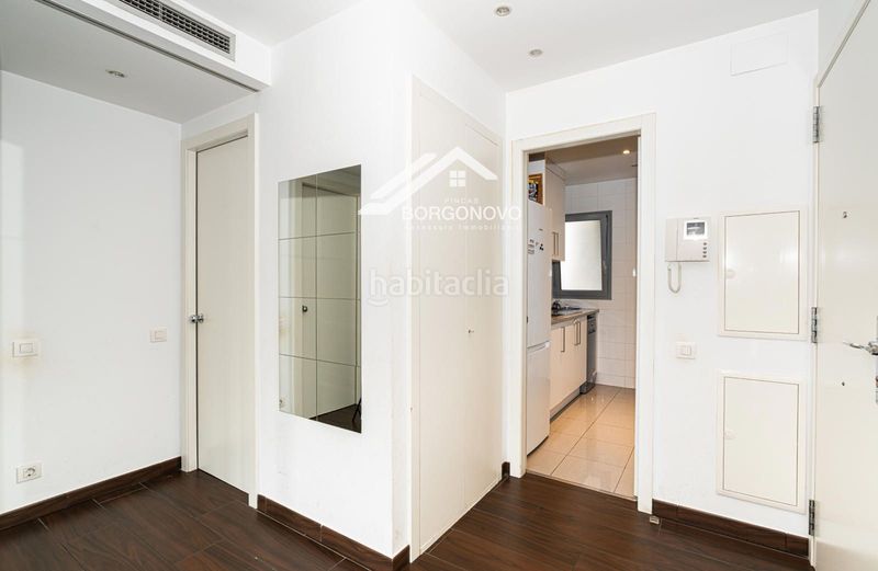 Foto 0872f765-e506-4120-800f-16f5313a9f7c. Pis amb calefacció aparcament a Fort Pienc Barcelona