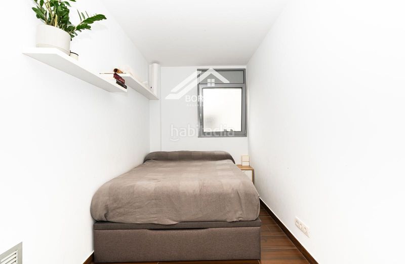 Foto 3c0b8e47-3f4b-46ef-bba6-67122dc581b1. Pis amb calefacció aparcament a Fort Pienc Barcelona