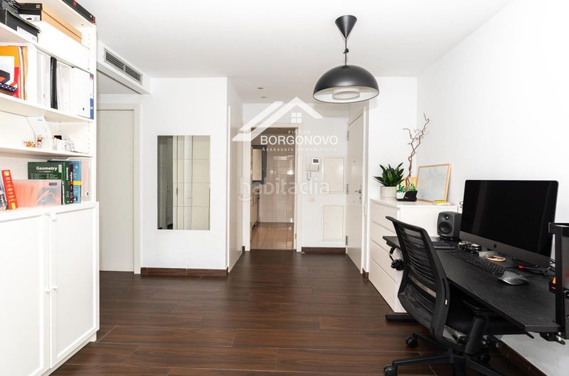 Foto 58372508-8230-43f8-8685-db6a835cdfec. Pis amb calefacció aparcament a Fort Pienc Barcelona