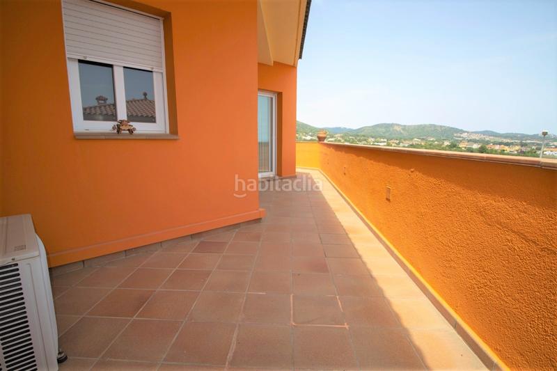 Foto b75948ca-20a1-4841-a1c0-5122f9b16457. Chalet espectacular torre en Calella