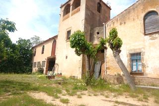 Maison à Can Moré - Santa Anna - Can Feliu de Merola. Masia a reformar en pineda de mar