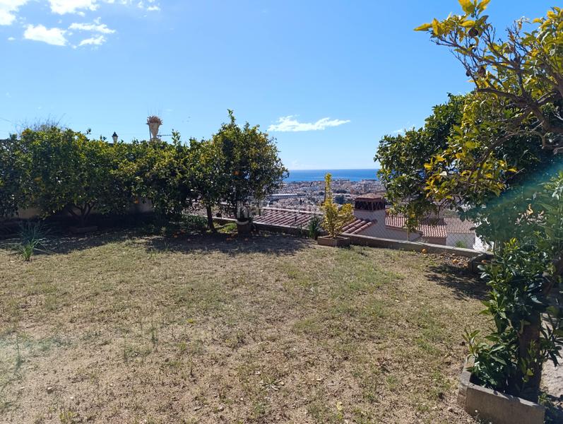 Foto 2d48d2dd-cdbf-4a0d-a920-3b06e3531d0e. Chalet mit kamin in Pinemar Pineda de Mar