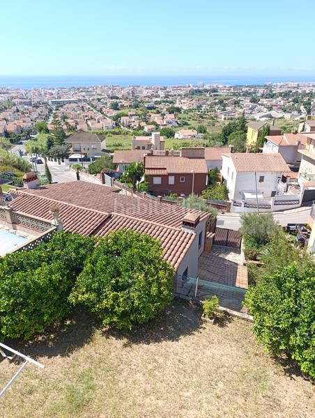 Foto c6e86d89-7a33-492f-9b2c-6a672bca031b. Chalet mit kamin in Pinemar Pineda de Mar