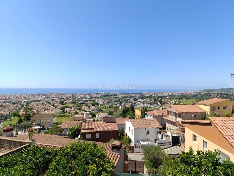 Foto ed11ce40-af5b-4c2a-9bac-e65de6003b54. Chalet mit kamin in Pinemar Pineda de Mar