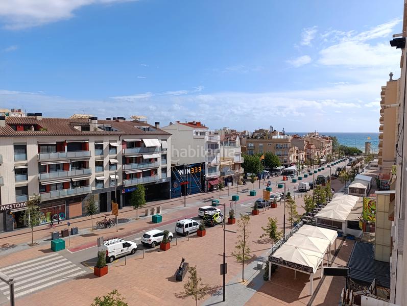Foto af437d7d-4ff6-46b7-97d0-806aa0188d1a. Piso rentabilidad neta anual: ~5,3% vistas al mar - ascensor en Calella