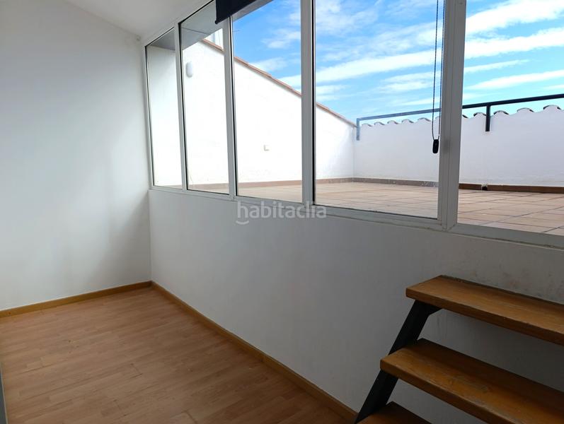Foto 2295d94d-2002-4c4a-ac85-de27296bfe4d. Dúplex gran terraza + balcón - gran ático dúplex del 2006 en Pineda de Mar