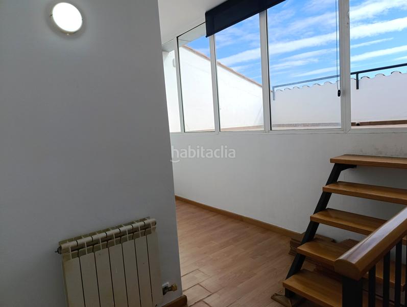 Foto 3f498baf-a59c-4888-b7d6-db00335d9054. Dúplex gran terraza + balcón - gran ático dúplex del 2006 en Pineda de Mar