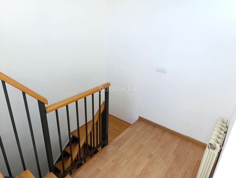 Foto eafdbf24-8779-4d5d-b2a6-304ea6e0ba51. Dúplex gran terraza + balcón - gran ático dúplex del 2006 en Pineda de Mar