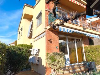 Maison à Pinemar. Casa a 4 vientos - con muy buenos acabados - jardín - muy lumino