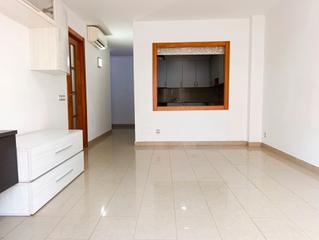Piso en Calella. Piso en el centro de calella - 2 habitaciones dobles - impecable