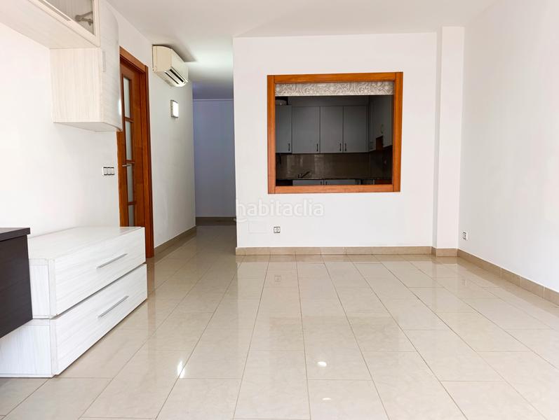 Foto fbe58d23-1028-48d2-9d30-563dc2fb4994. Piso  en el centro - 2 habitaciones dobles - impecable en Calella