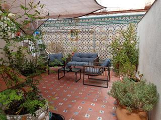 Rez-de-chaussée à Calella. Sensación de casa - patio de 36m2