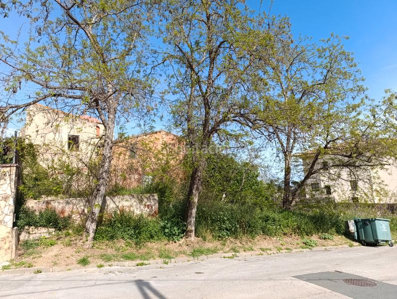 Foto edabc2d6-25a1-473f-8551-24641a430976. Wohngrundstück in Pinemar Pineda de Mar