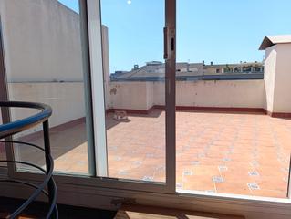 Zweistöckige Wohnung in Poblenou. Impecable ático dúplex con 2 grandes terrazas en pineda de mar