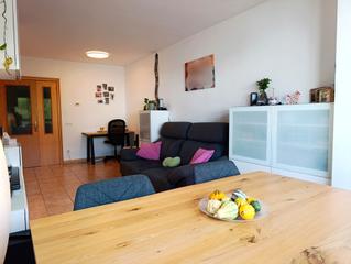 Appartement à Canet de Mar. Piso del 2006 con plaza de aparcamiento y trastero