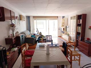 Haus  Carrer de sant pere. Casa de pueblo en el centro - gran garaje