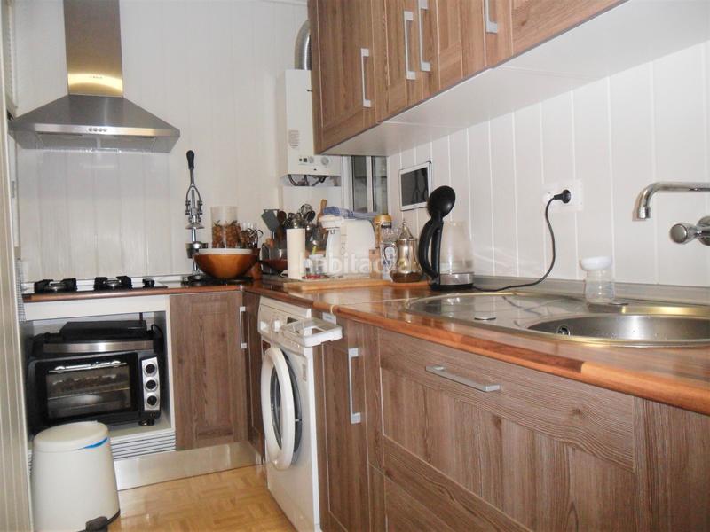 Foto 6f004d8e-b4a9-484a-afc6-fd3c79fd702e. Pis amb calefacció a Poblenou Pineda de Mar